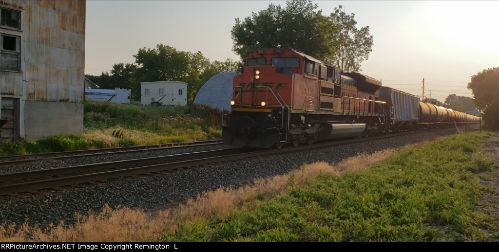 BNSF 9160